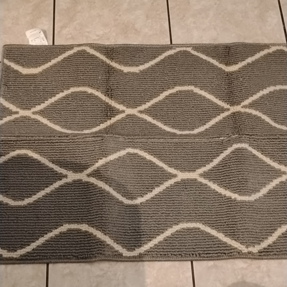 Wave Pattern Gray Dog Training Mat